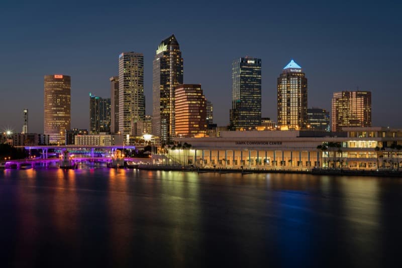 Tampa, FL skyline